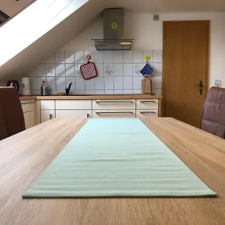 100qm Ferienwohnung In Halberstadt, Dem Tor Zum Harz Апартаменты *